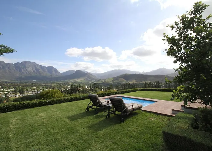 The Vineyard Cottage By L' Amitie Estate