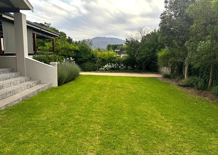 10onErika Franschhoek